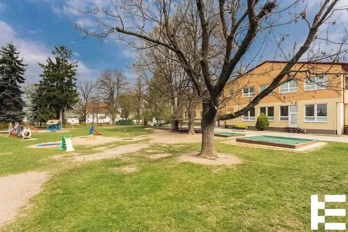 Prodej bytu 3+kk, Nehvizdy, Horoušanská, 62 m2