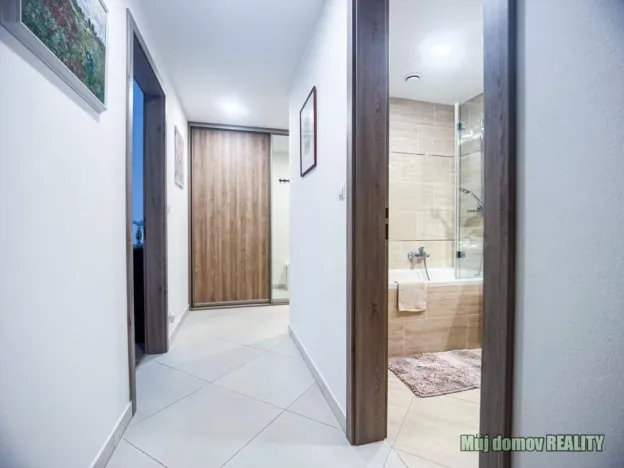 Pronájem bytu 2+kk, Praha - Kamýk, Kramperova, 56 m2