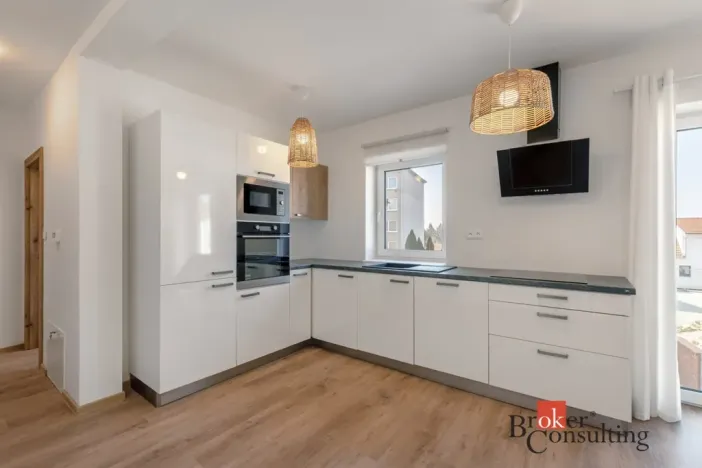 Prodej bytu 3+kk, Valtice, P. Bezruče, 58 m2