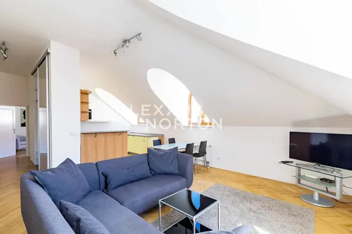 Pronájem bytu 3+kk, Praha - Malá Strana, Vlašská, 75 m2