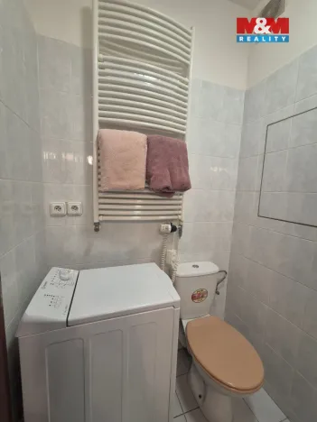 Prodej bytu 1+kk, Beroun - Beroun-Město, Nad Paloučkem, 38 m2