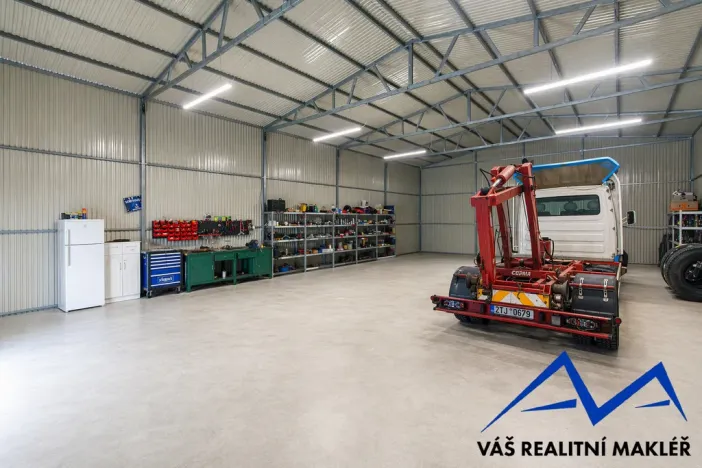 Prodej obchodního prostoru, Ostrava - Kunčičky, 2345 m2