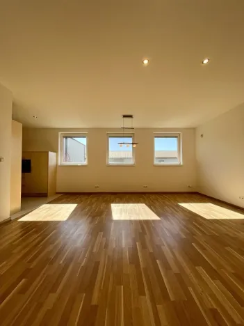 Pronájem bytu 2+kk, Ostrava - Heřmanice, Koněvova, 72 m2