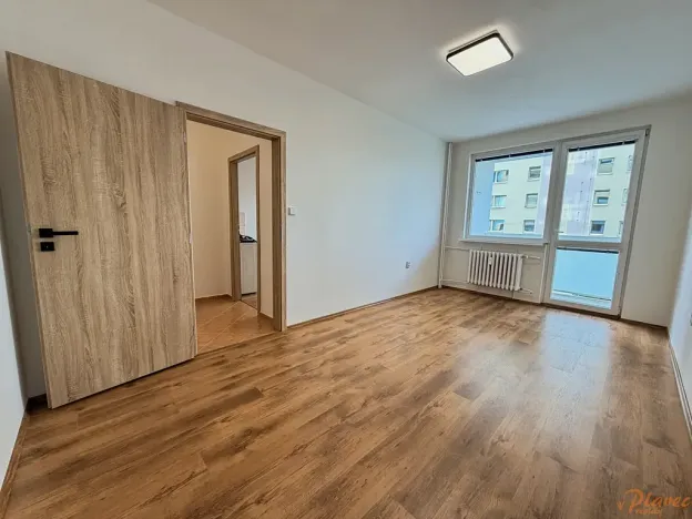 Pronájem bytu 2+kk, Děčín, Čsl. partyzánů, 41 m2
