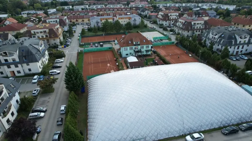 Prodej komerční nemovitosti, Rudná, Hořelické náměstí, 500 m2