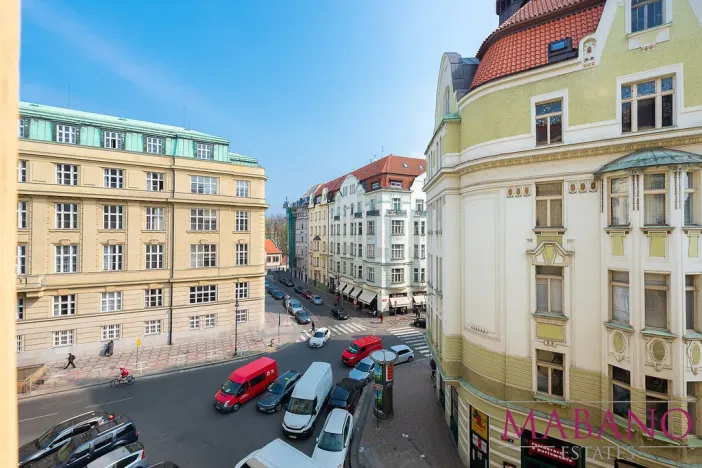 Pronájem bytu 2+1, Praha - Staré Město, Valentinská, 61 m2