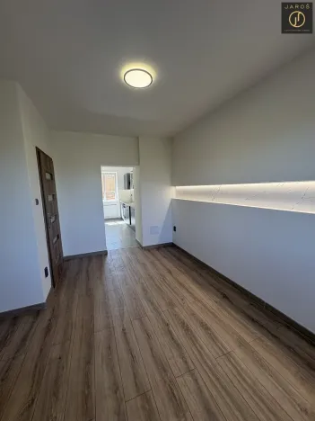 Prodej bytu 2+1, Žatec, Purkyněho, 52 m2