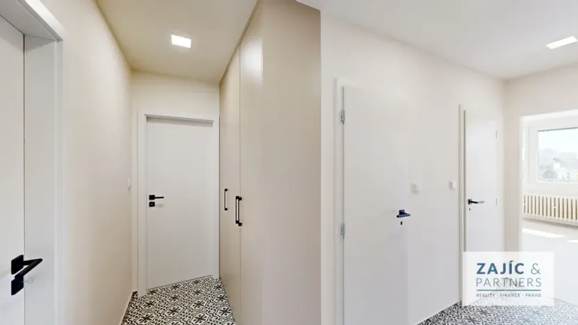 Prodej bytu 3+kk, Praha, Novodvorská, 68 m2