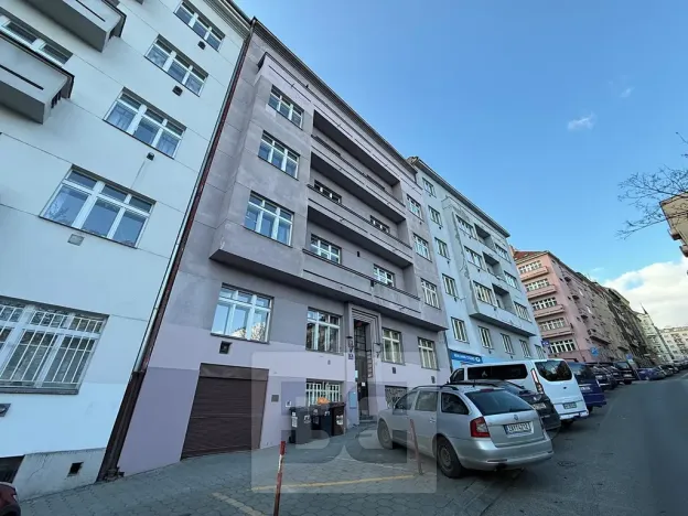 Pronájem bytu 3+1, Praha - Vršovice, Slovinská, 98 m2