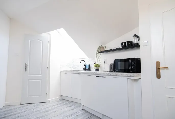 Prodej bytu 2+kk, Praha - Nové Město, Školská, 36 m2