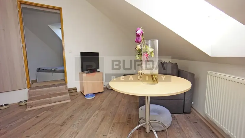 Pronájem bytu 2+kk, Neratovice, 60 m2