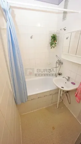 Pronájem bytu 2+kk, Neratovice, 43 m2