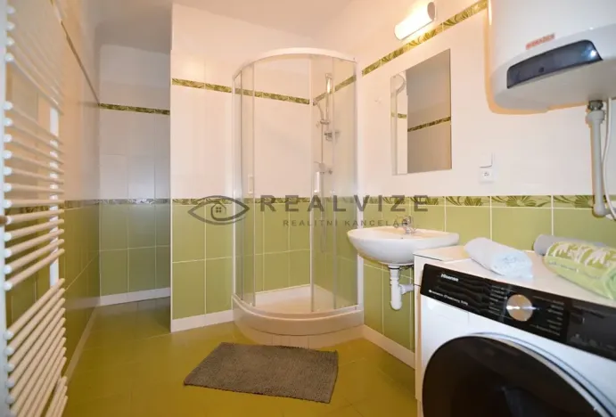 Pronájem bytu 1+kk, České Budějovice, Lidická tř., 35 m2