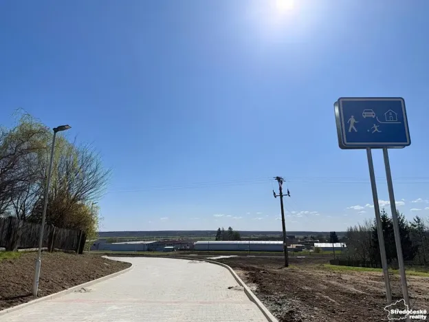 Prodej pozemku pro bydlení, Žerčice, 892 m2