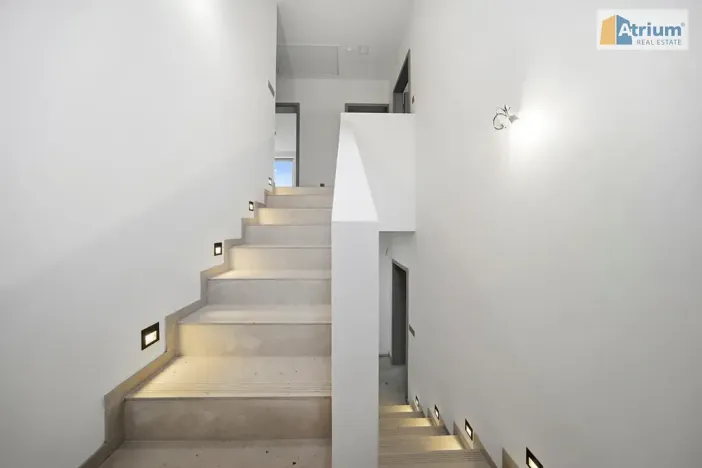 Prodej rodinného domu, Kácov, 194 m2