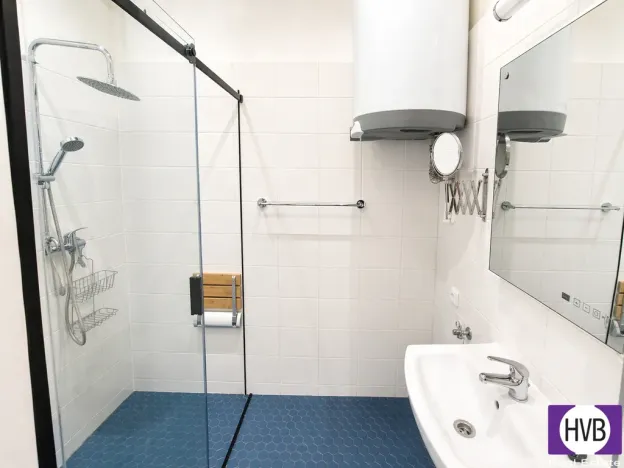 Pronájem bytu 2+kk, Praha - Libeň, Novákových, 60 m2