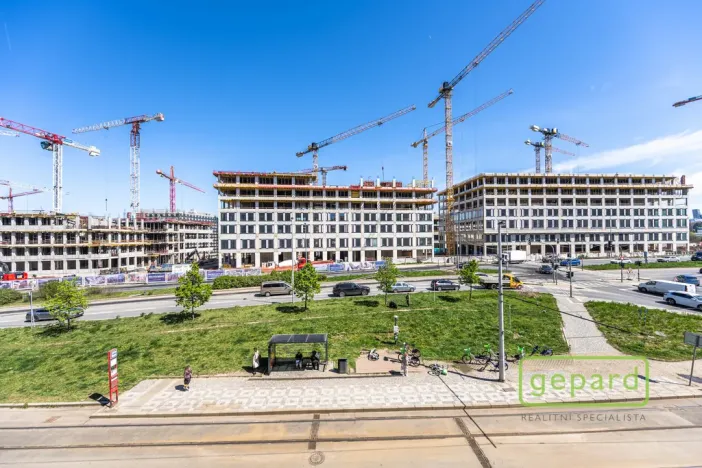 Pronájem bytu 1+kk, Praha, Radlická, 38 m2