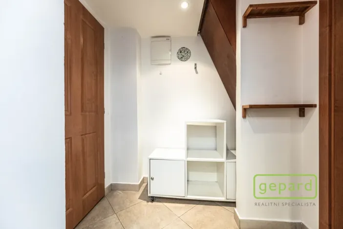 Pronájem bytu 1+kk, Praha, Radlická, 38 m2