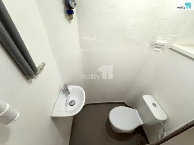 Pronájem bytu 2+kk, Praha - Žižkov, Biskupcova, 45 m2