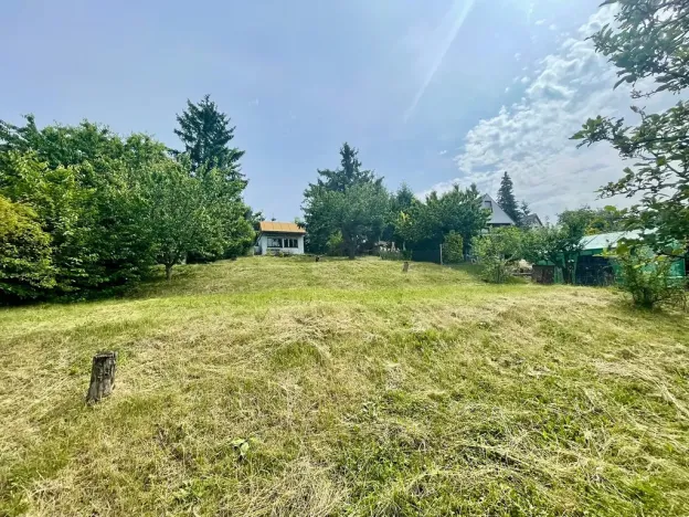 Pronájem zahrady, Žitenice, 611 m2