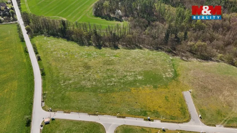 Prodej pozemku pro bydlení, Praha, Třísovská, 15939 m2