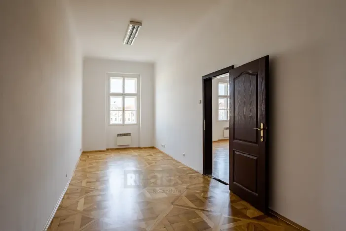 Pronájem kanceláře, České Budějovice - České Budějovice 1, nám. Přemysla Otakara II., 103 m2