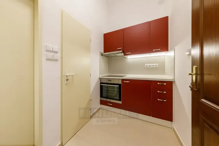 Pronájem kanceláře, České Budějovice - České Budějovice 1, nám. Přemysla Otakara II., 103 m2