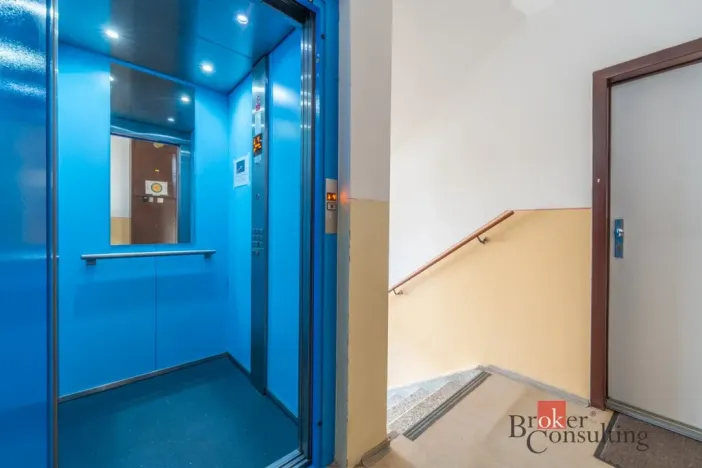 Prodej bytu 3+1, Liberec - Liberec VI-Rochlice, Halasova, 74 m2