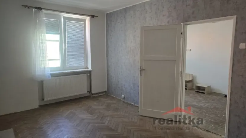 Pronájem bytu 2+1, Opava - Město, Ostrožná, 54 m2