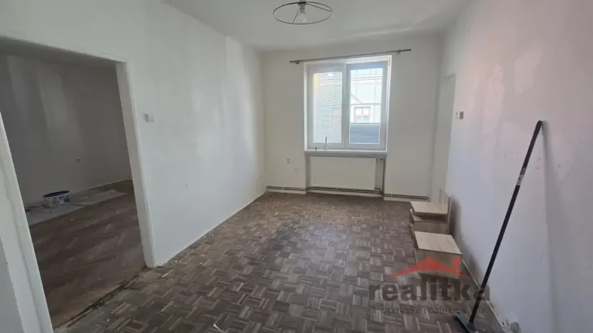 Pronájem bytu 2+1, Opava - Město, Ostrožná, 54 m2