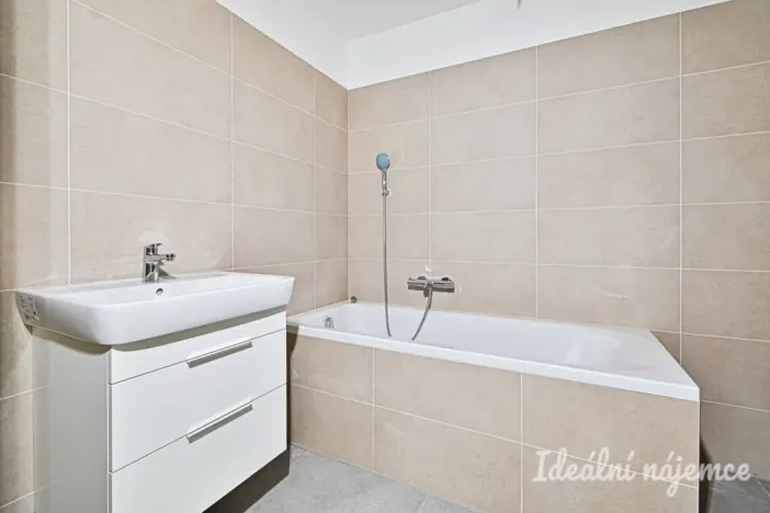 Pronájem bytu 3+kk, Dobřany, Dragounů, 75 m2