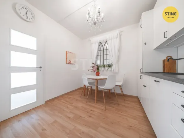 Prodej bytu 3+1, Praha, Peroutkova, 59 m2