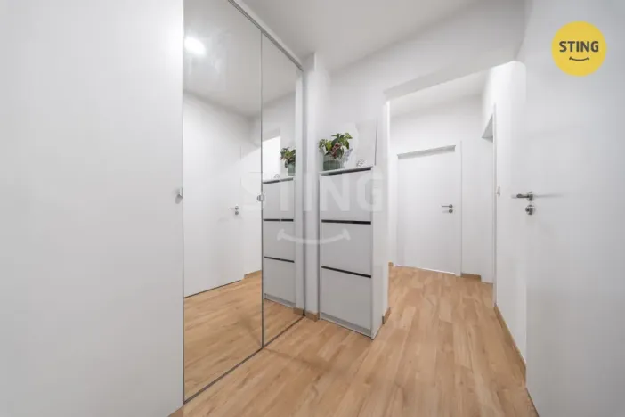 Prodej bytu 3+1, Praha, Peroutkova, 59 m2