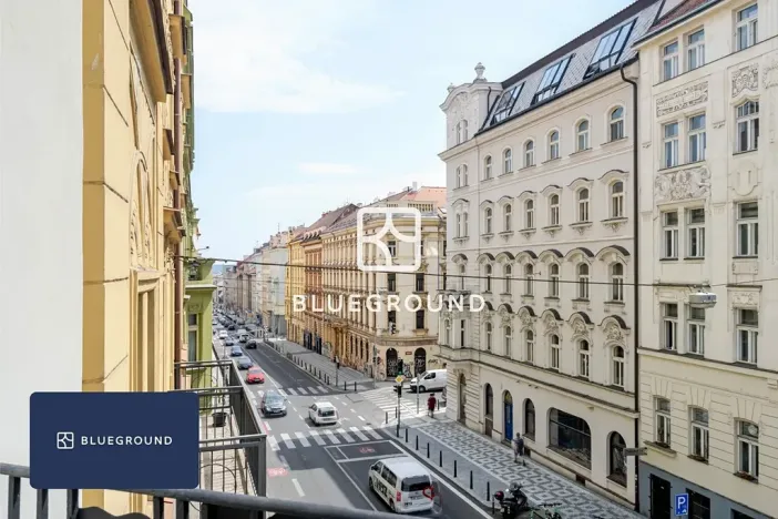 Pronájem bytu 1+kk, Praha - Bubeneč, Veletržní, 37 m2