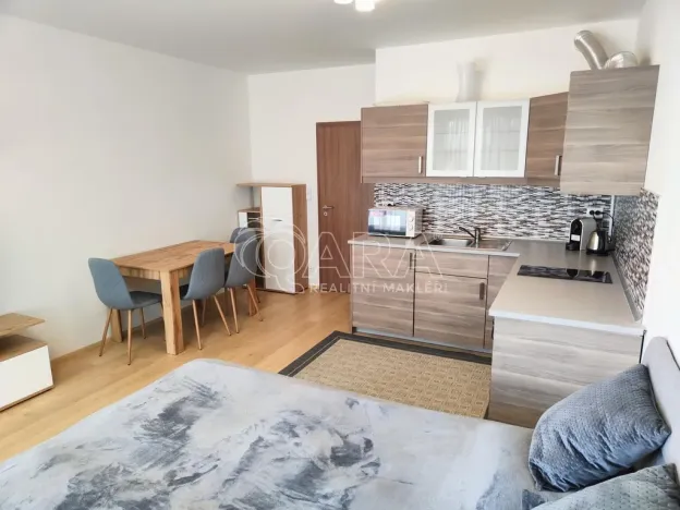 Pronájem bytu 1+kk, Praha - Stodůlky, náměstí Junkových, 32 m2