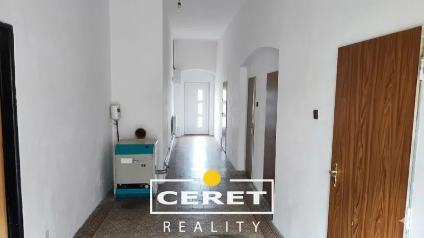 Prodej rodinného domu, Liběšice - Líčkov, 400 m2