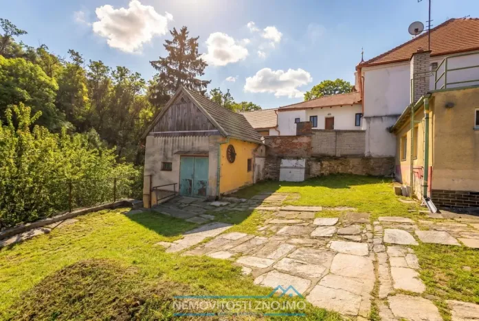 Prodej rodinného domu, Hluboké Mašůvky, 77 m2