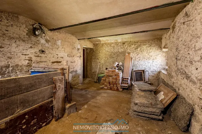 Prodej rodinného domu, Hluboké Mašůvky, 77 m2