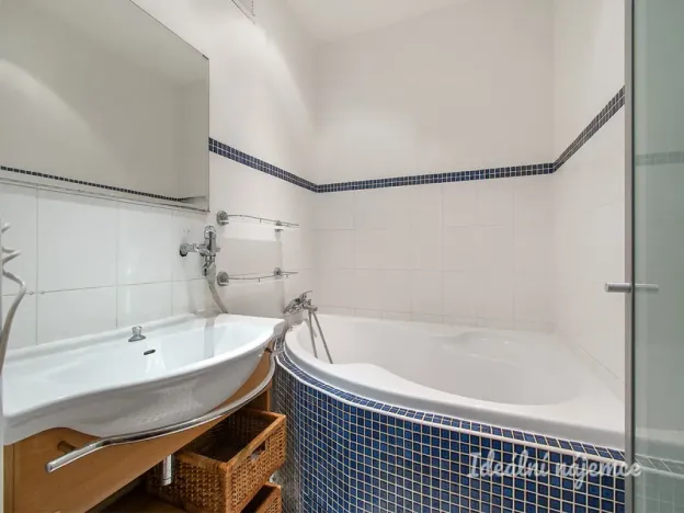 Pronájem bytu 3+kk, Praha - Bohnice, Hlivická, 72 m2