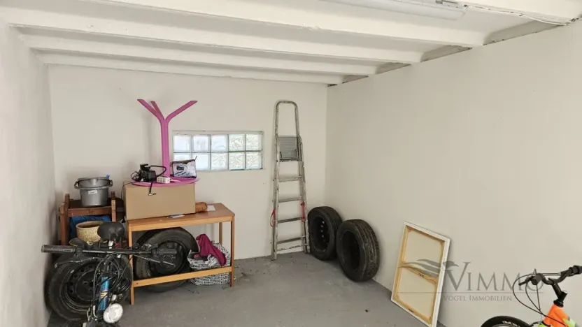 Pronájem garáže, České Budějovice - České Budějovice 3, Čéčova, 16 m2