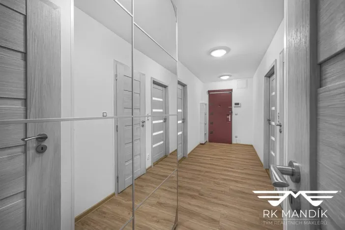 Pronájem bytu 3+kk, Praha - Prosek, Prosecká, 69 m2