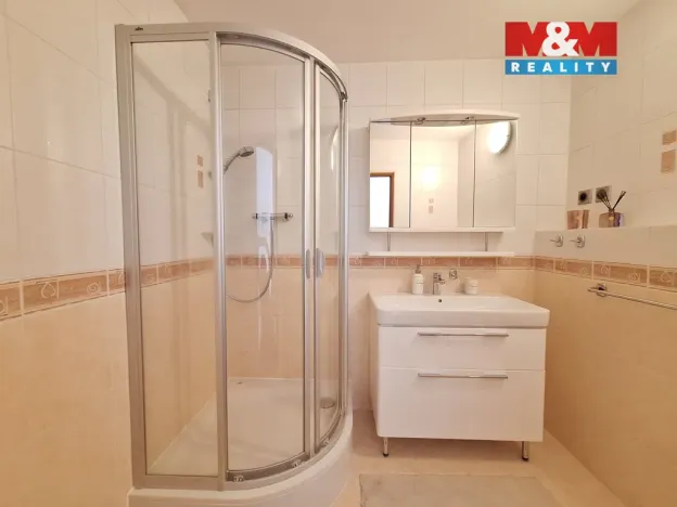 Prodej kanceláře, Ostrava - Radvanice, Turgeněvova, 250 m2