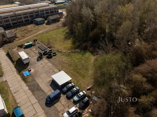 Prodej komerčního pozemku, Rynholec, 1688 m2