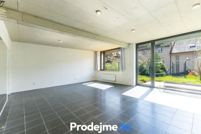 Prodej rodinného domu, Praha - Kobylisy, Třeboradická, 150 m2