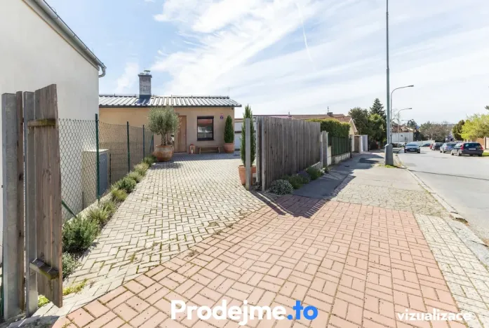 Prodej rodinného domu, Praha - Kobylisy, Třeboradická, 150 m2