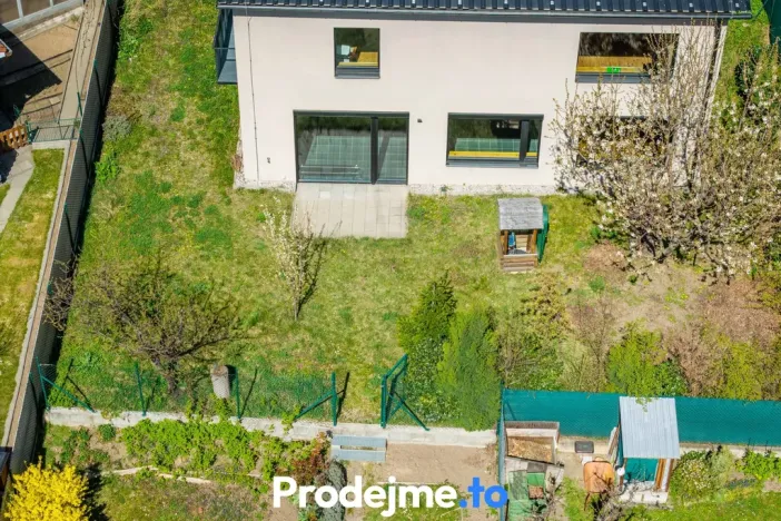 Prodej rodinného domu, Praha - Kobylisy, Třeboradická, 150 m2