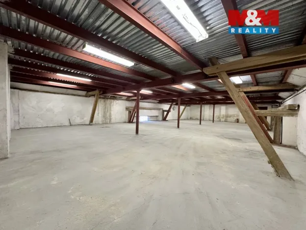 Pronájem skladu, Zákolany - Trněný Újezd, 190 m2