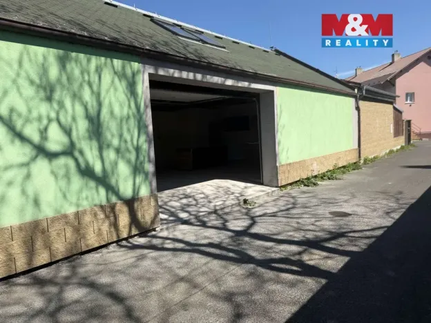 Pronájem skladu, Spořice, 179 m2