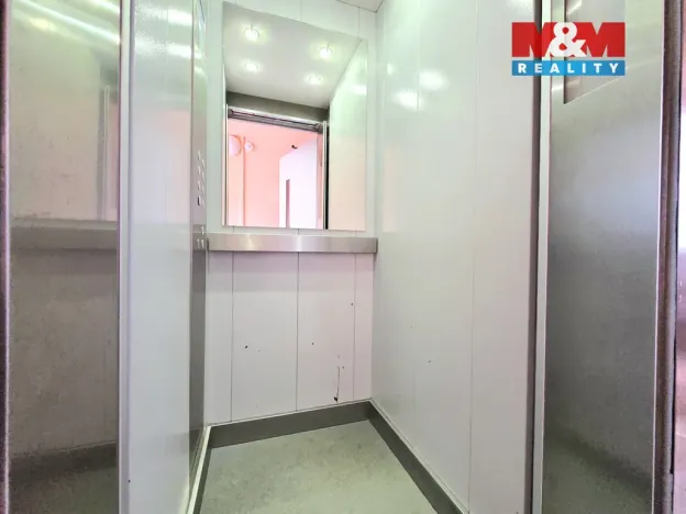 Prodej bytu 3+1, Praha - Michle, Vokáčova, 71 m2