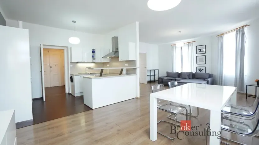 Pronájem bytu 4+kk, Plzeň - Jižní Předměstí, Máchova, 130 m2